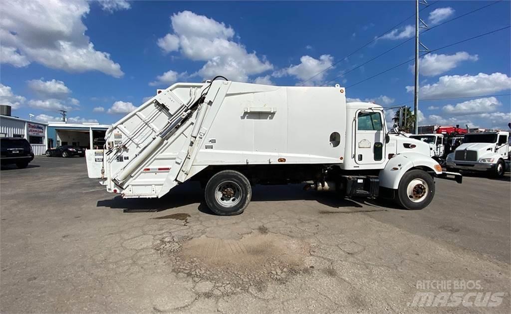 Peterbilt 335 Komunalni tovornjaki
