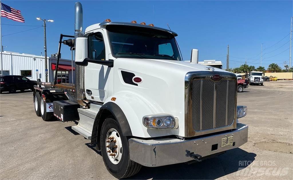Peterbilt 567 Razstavljivi tovornjaki z žičnimi dvigali