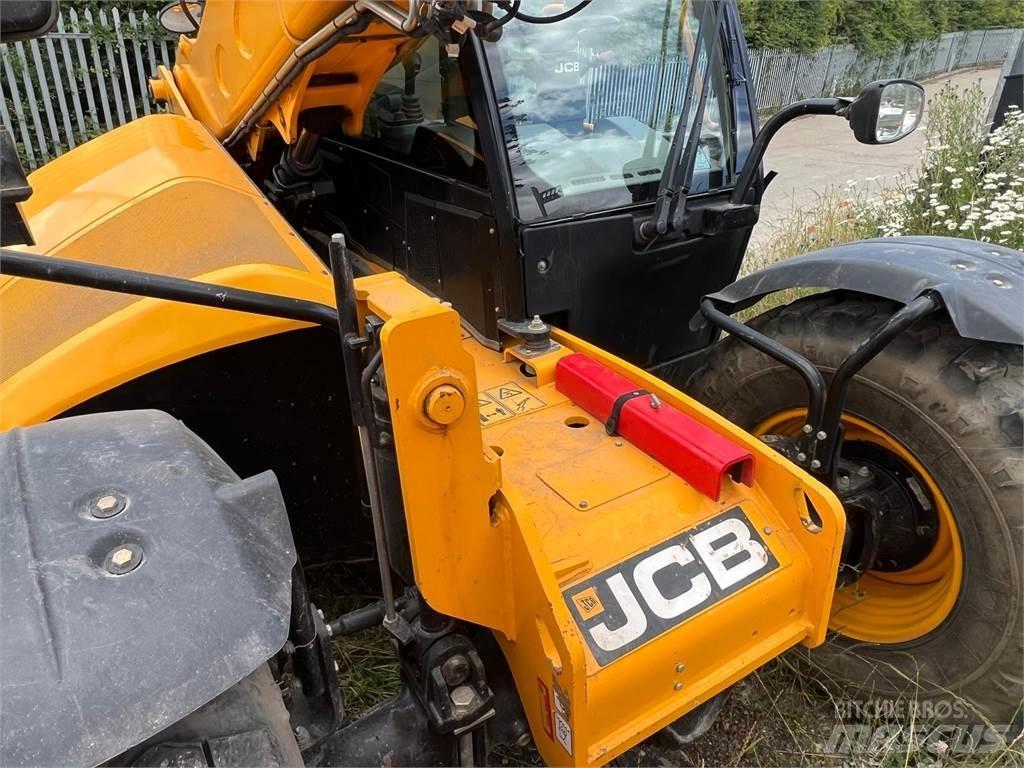 JCB 536-95 Kmetijski teleskopski nakladalci