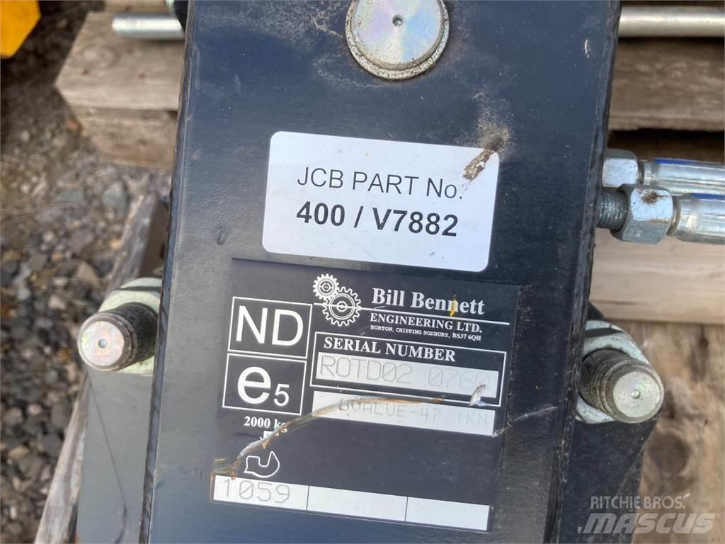 JCB TM320 Kmetijski teleskopski nakladalci