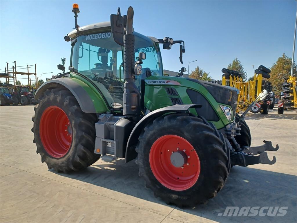 Fendt 516 S4 Traktorji