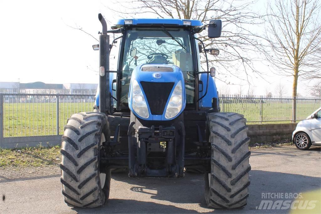 New Holland T7030 Traktorji