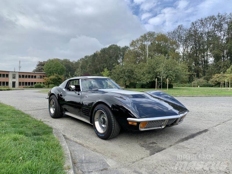 Chevrolet Corvette Avtomobili