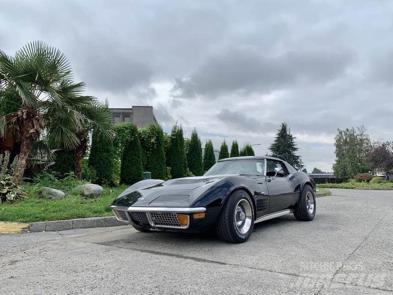 Chevrolet Corvette Avtomobili