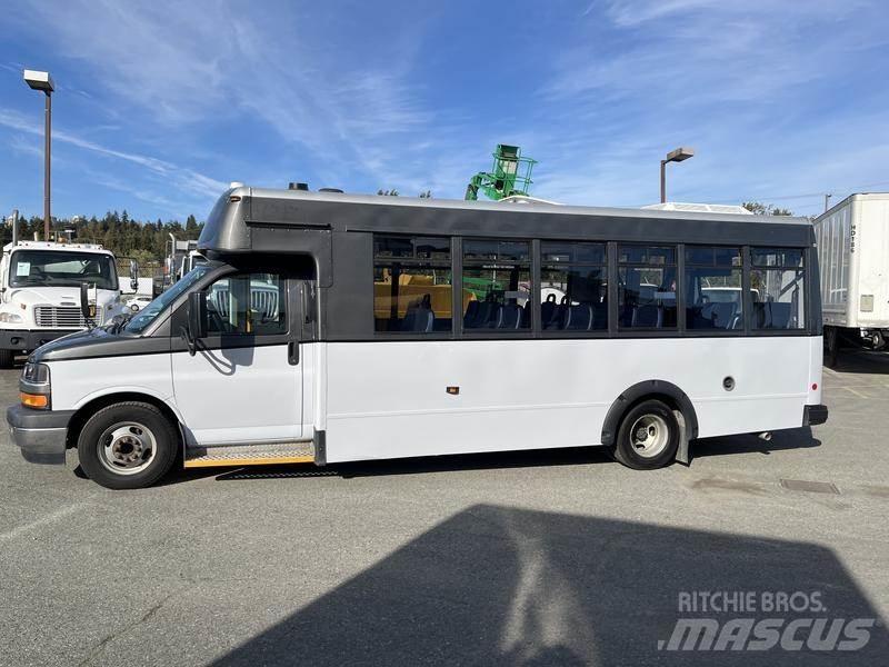 Chevrolet Express Mini avtobusi