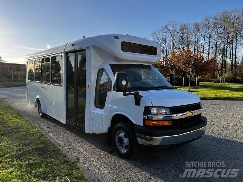 Chevrolet Express Mini avtobusi