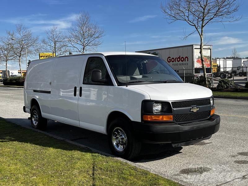 Chevrolet Express Dostavna vozila / kombiji