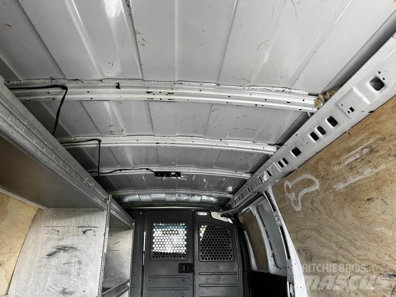 Chevrolet Express Dostavna vozila / kombiji