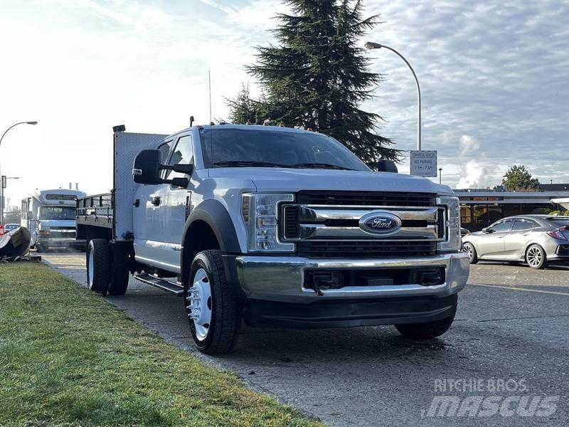 Ford F-450 SD Tovornjaki s kesonom/platojem