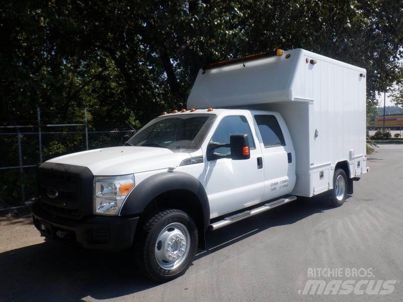 Ford F-550 Komunalna vozila