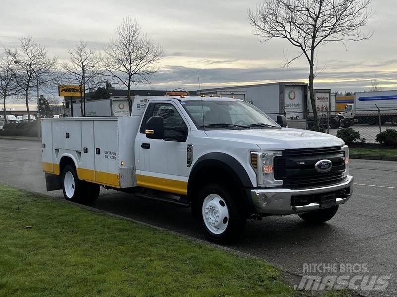 Ford F-550 Komunalna vozila