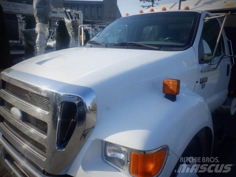 Ford F-650 Vakuumski tovornjaki