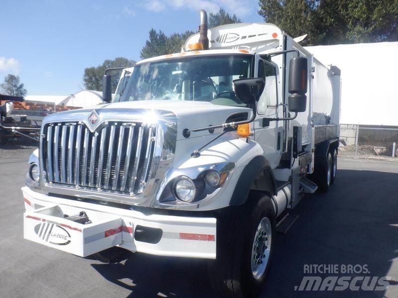 International 7400 Komunalni tovornjaki