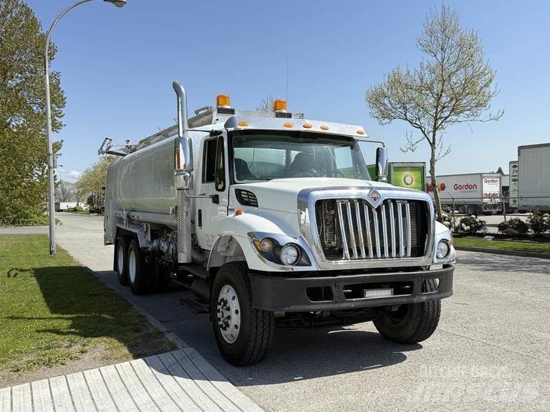 International 7500 Tovornjaki cisterne