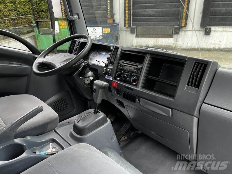 Isuzu NPR Dostavna vozila / kombiji