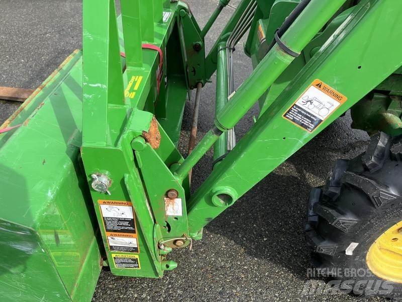 John Deere 790 Traktorji