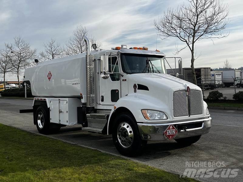 Kenworth T300 Tovornjaki cisterne