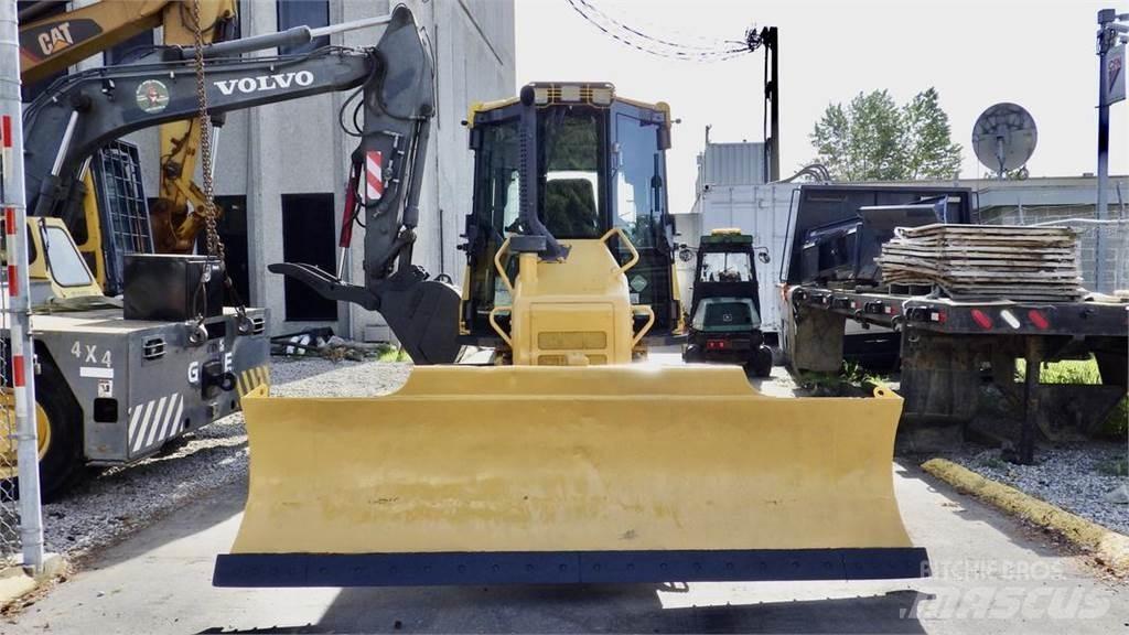 Komatsu D37PX-22 Bagri goseničarji