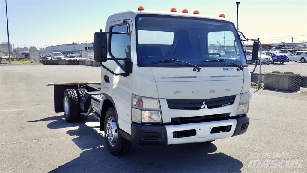 Mitsubishi Fuso FE Tovornjaki-šasije