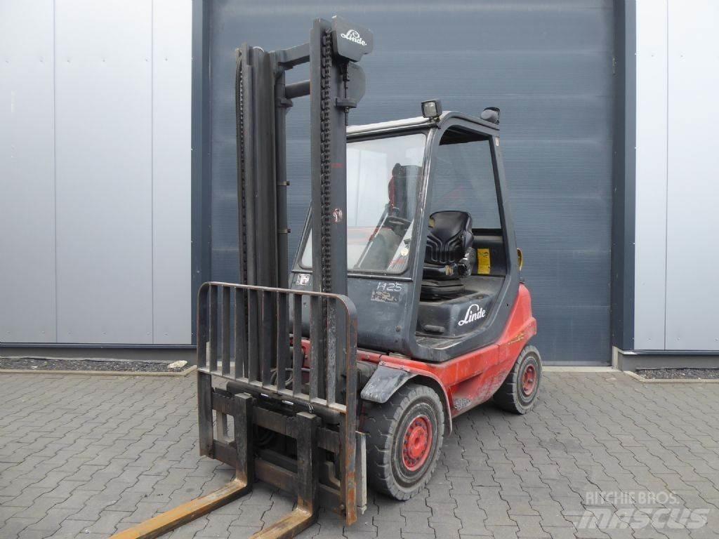 Linde H25T-03 Plinski viličarji