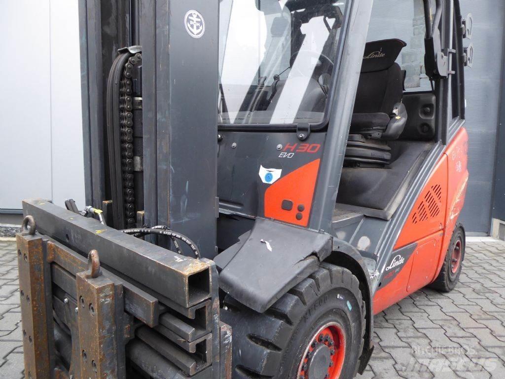 Linde H30D-02 Dizelski viličarji