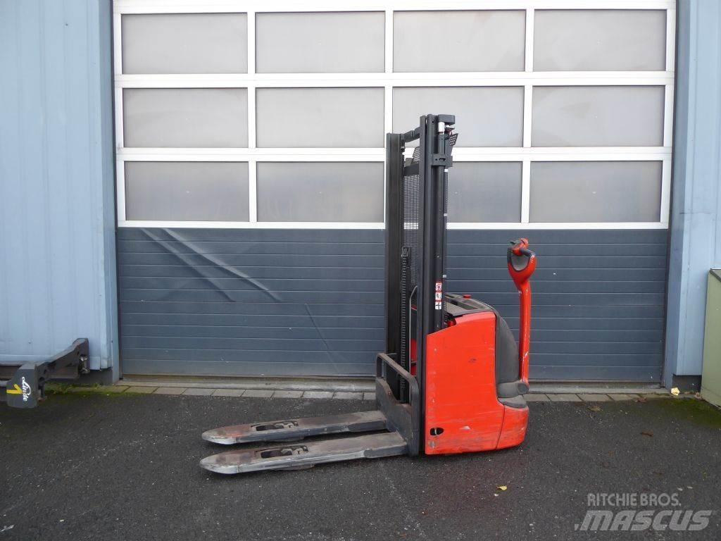 Linde L12L Ročni električni viličar