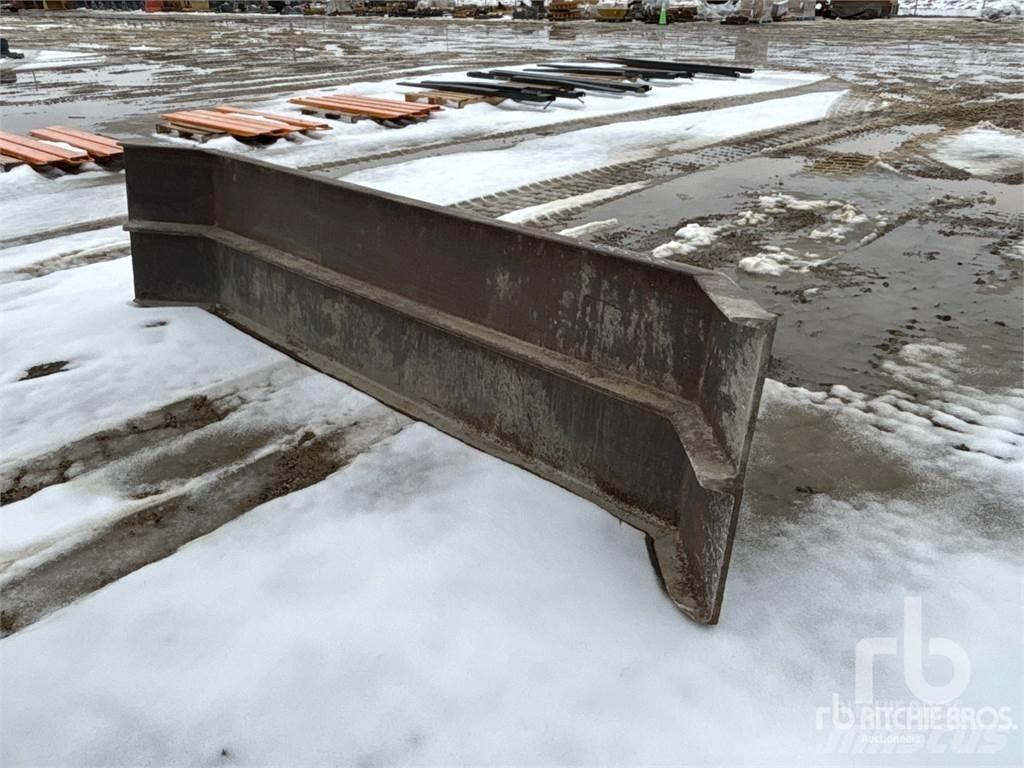  10 ft Drugi stroji za cesto in sneg