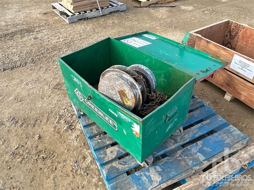  10 ton Tovorna dvigala, vitli in dvigala za material