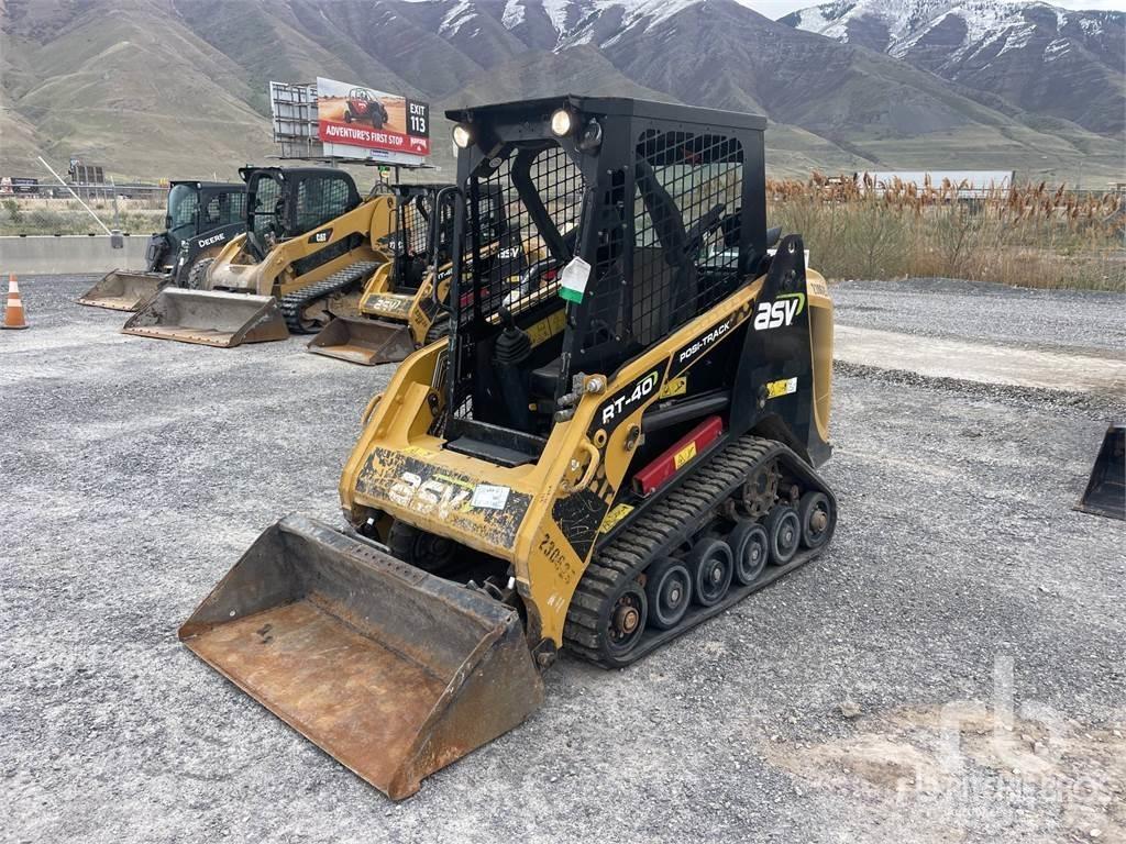 ASV RT40 Skid steer mini nakladalci