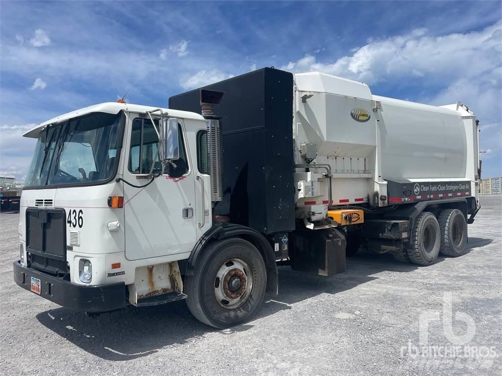Autocar ACX64 Komunalni tovornjaki