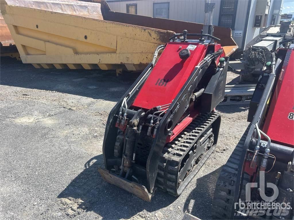  BARETTO 825TKL Skid steer mini nakladalci