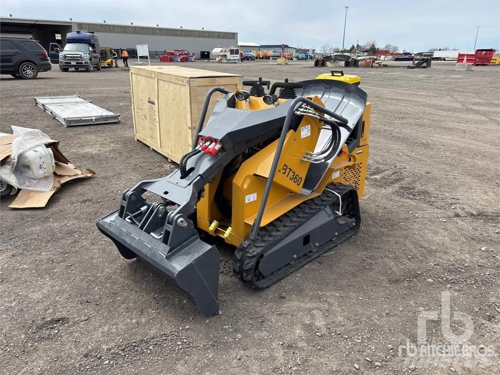  BISONTEK BT360 Skid steer mini nakladalci