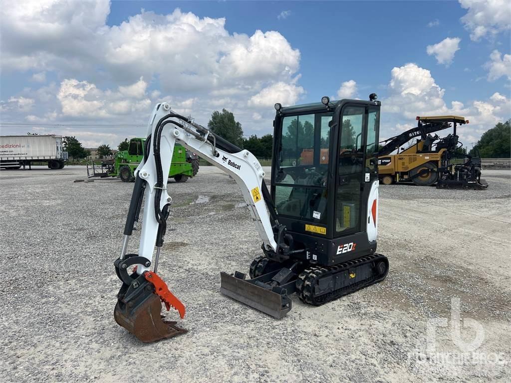 Bobcat E20Z Mini bagri <7t