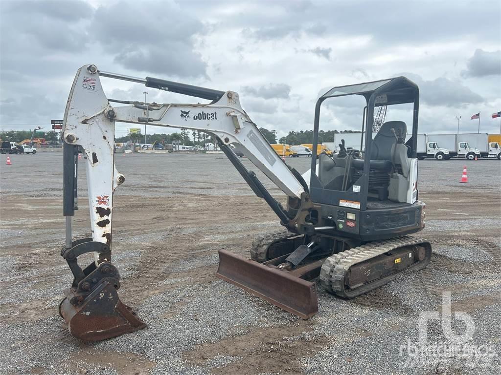 Bobcat E32 Mini bagri <7t