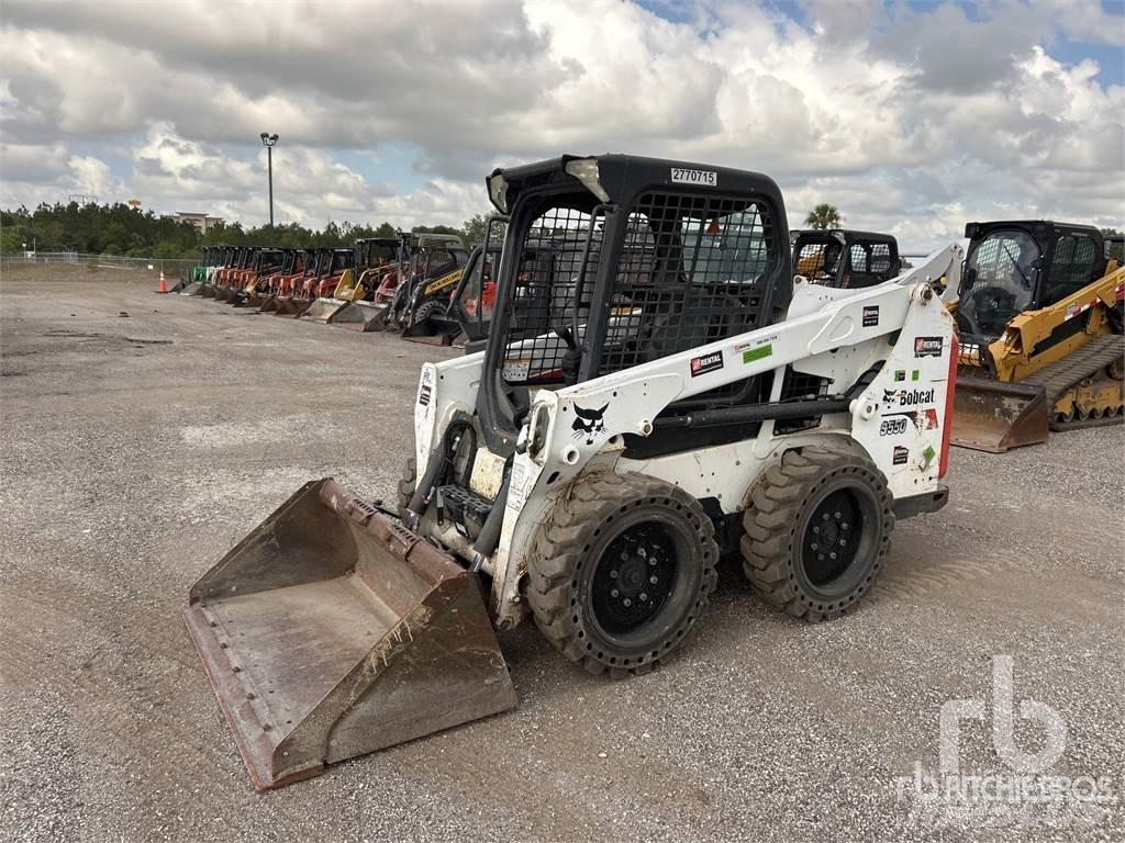 Bobcat S550 Skid steer mini nakladalci
