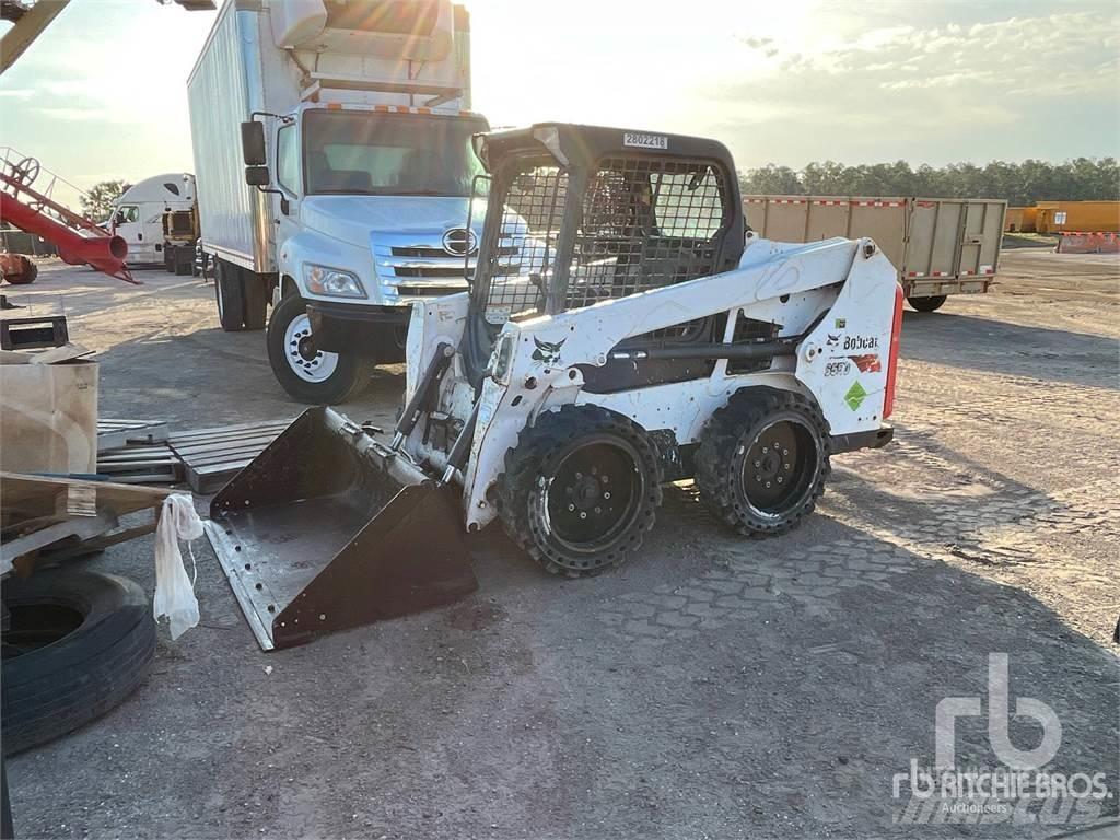 Bobcat S550 Skid steer mini nakladalci