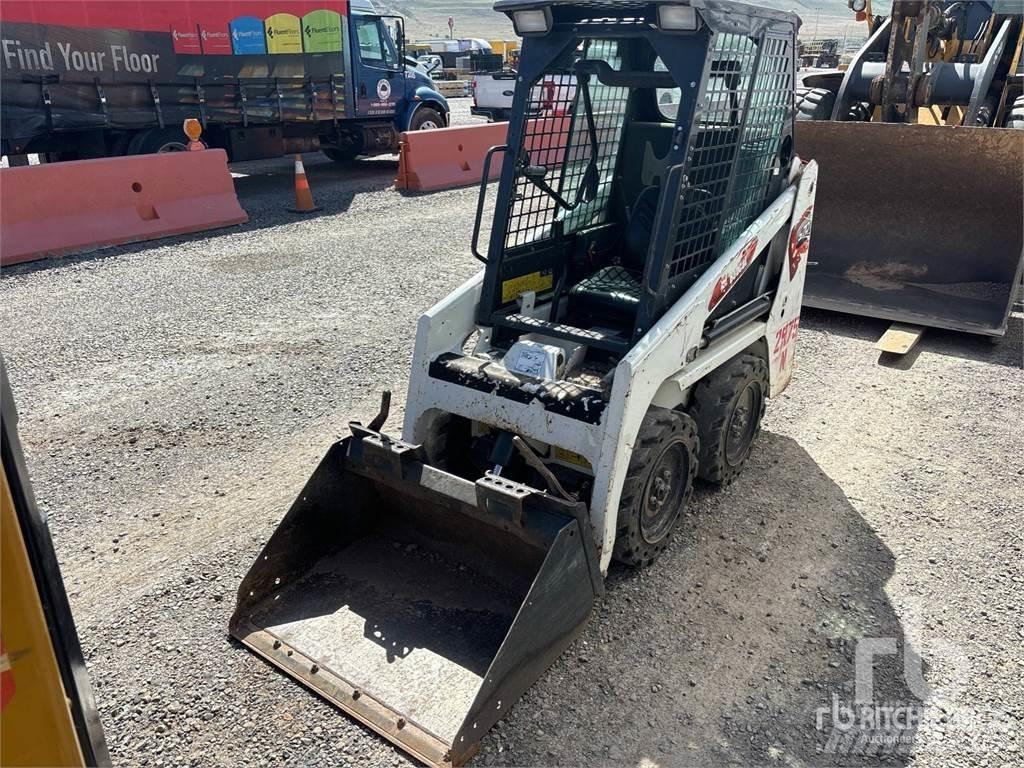 Bobcat S70 Skid steer mini nakladalci