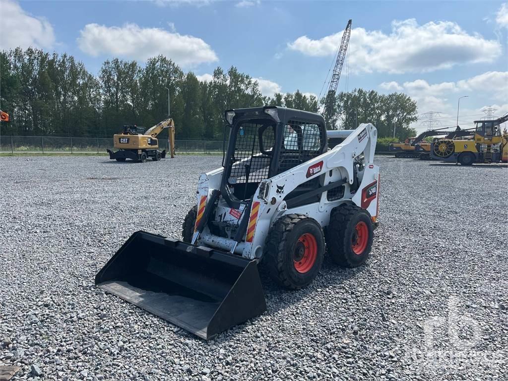 Bobcat S740 Skid steer mini nakladalci