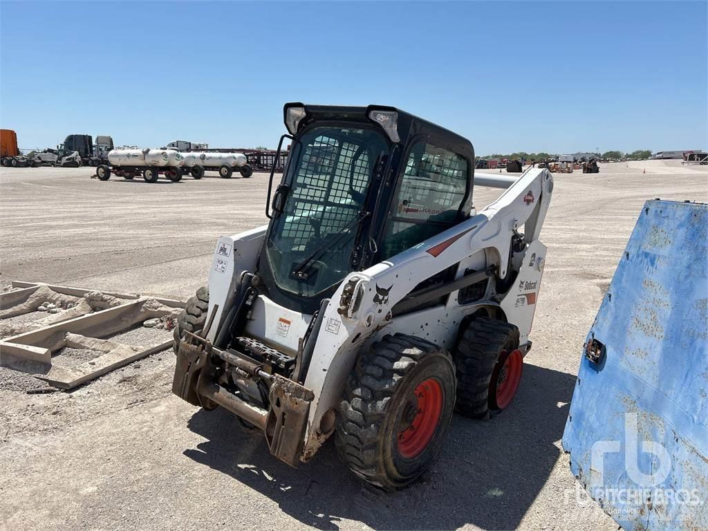 Bobcat S770 Skid steer mini nakladalci