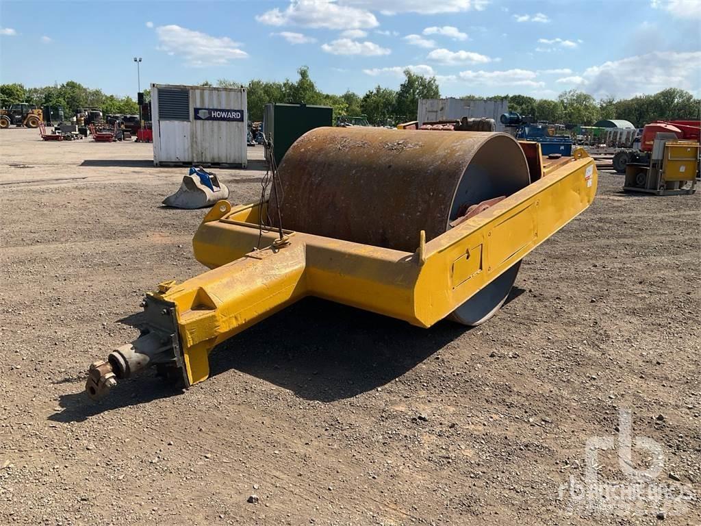 Bomag Towable Kompaktorji tal