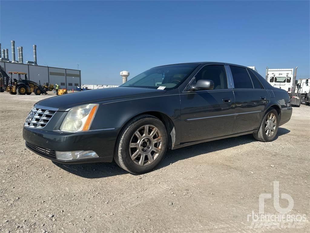 Cadillac DTS Avtomobili