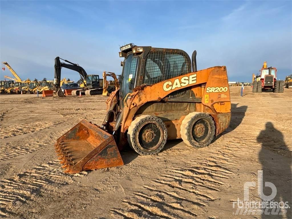 CASE SR200 Skid steer mini nakladalci
