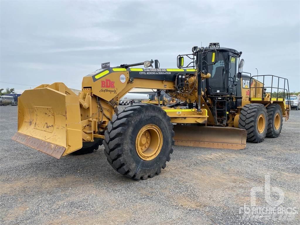 CAT 16M Grederji