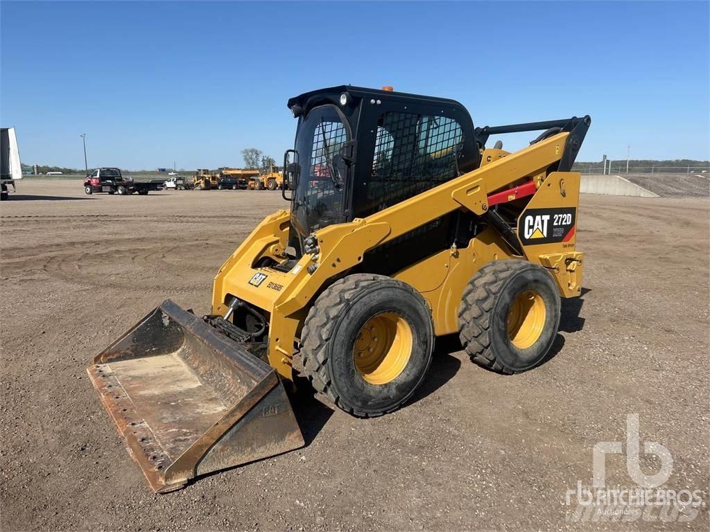 CAT 272DXHP Skid steer mini nakladalci