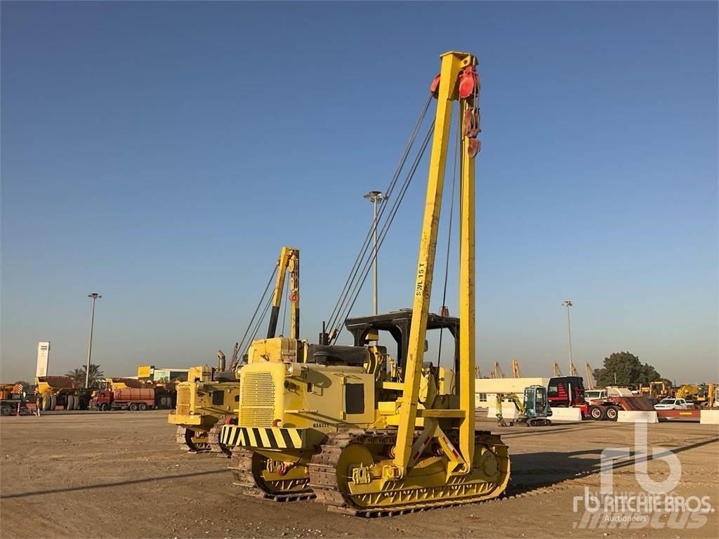 CAT 572E Buldožerji za polaganje cevi