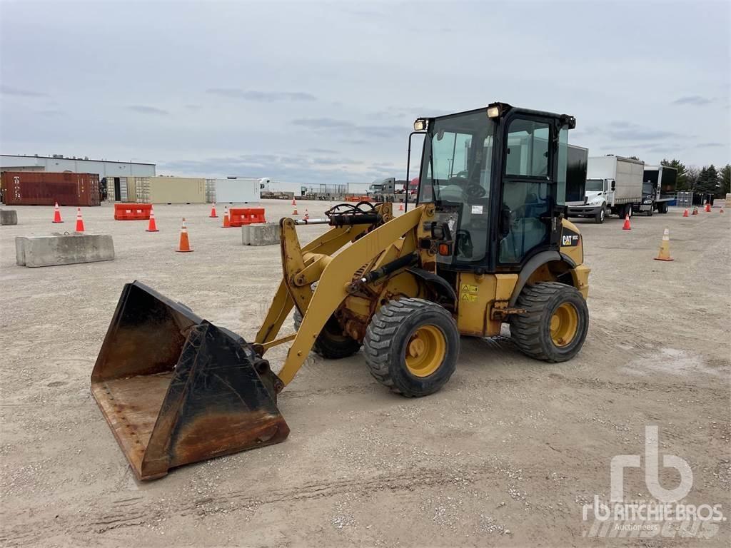 CAT 903C2 Kolesni nakladalci