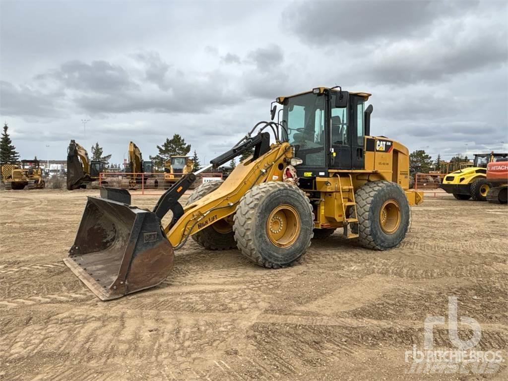 CAT 924H Kolesni nakladalci