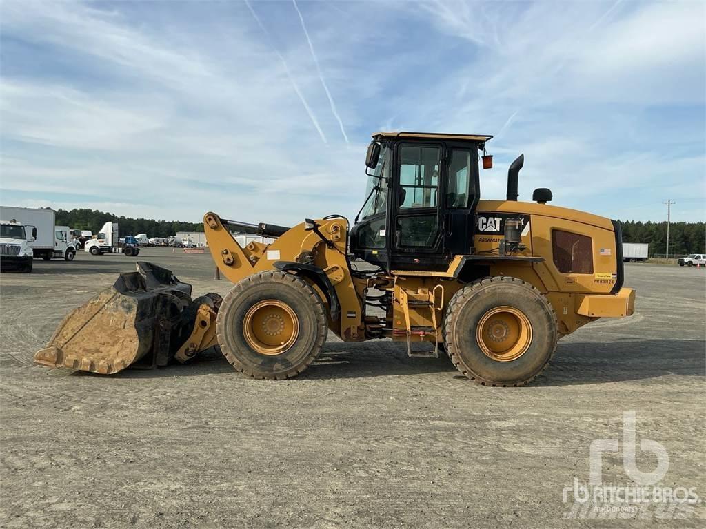 CAT 924K Kolesni nakladalci