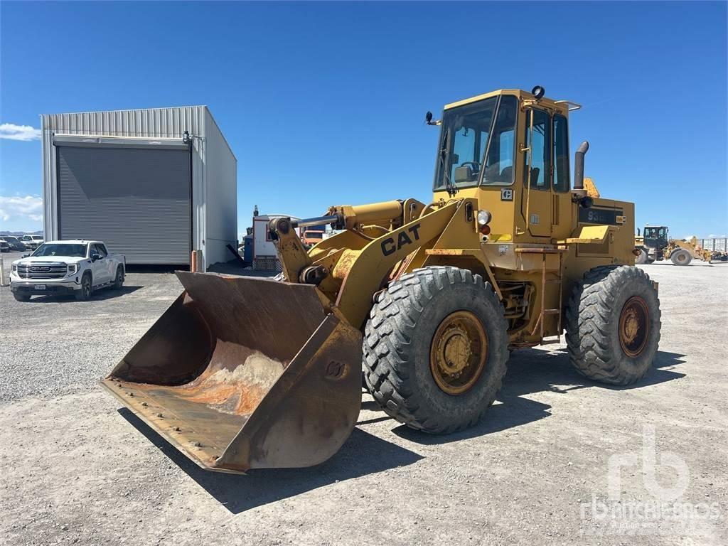 CAT 936E Kolesni nakladalci