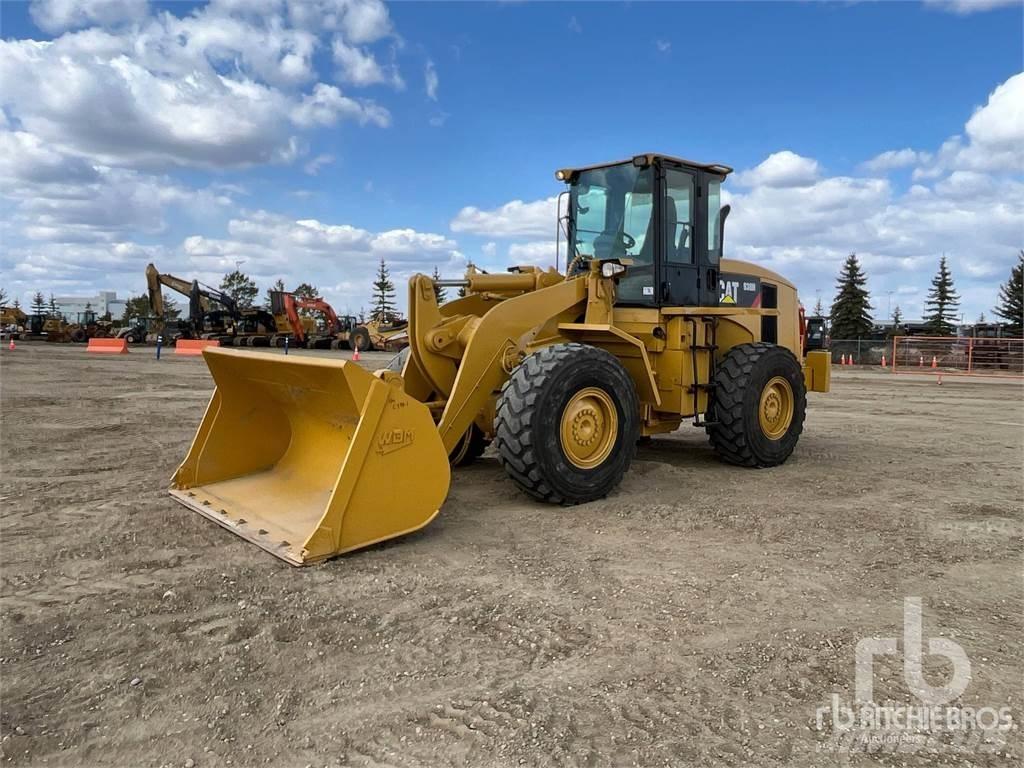 CAT 938H Kolesni nakladalci